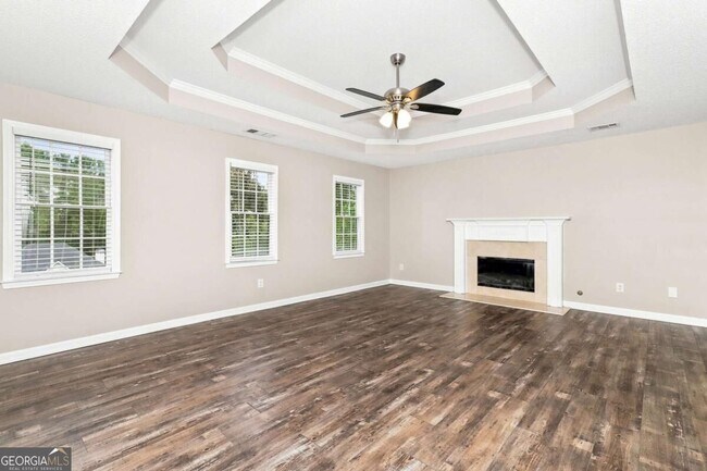 Building Photo - 318 Magnolia Dr