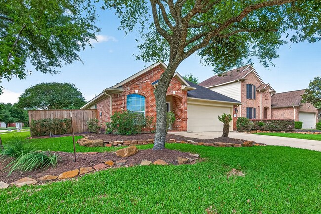 Building Photo - 6030 Wildbriar Ln