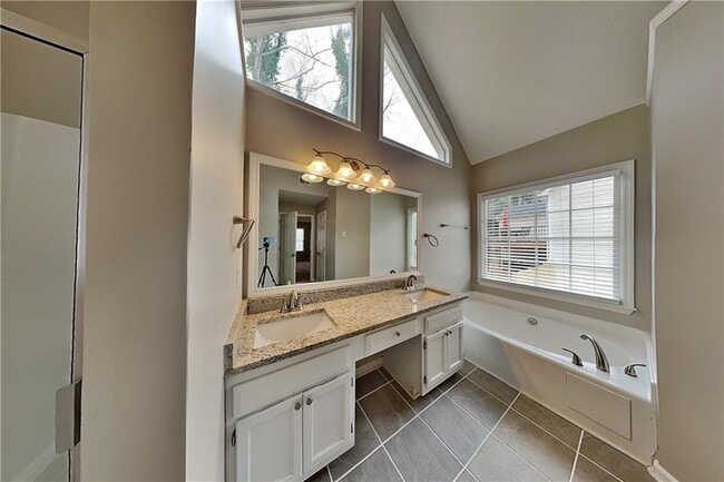 Building Photo - 1630 Willow Way