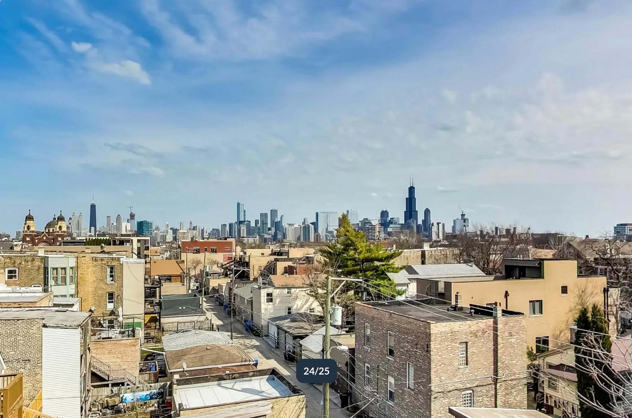 Building Photo - 717 N Paulina St
