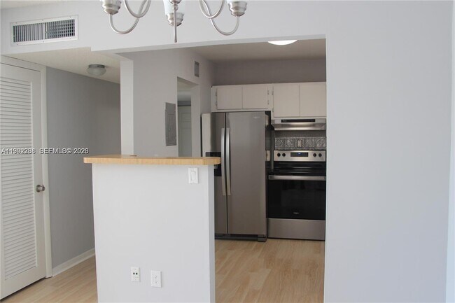 Building Photo - 9015 SW 138th St