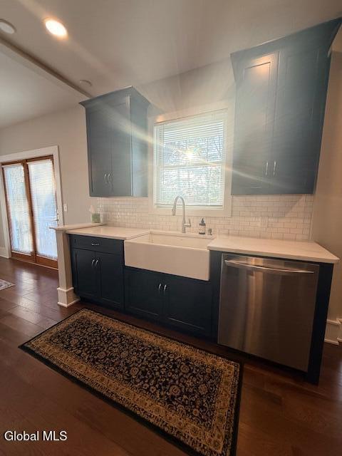 Building Photo - 226 N Greenbush Rd