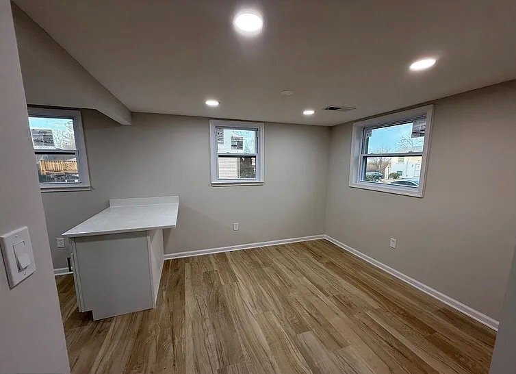 Building Photo - 13860 Langstone Dr