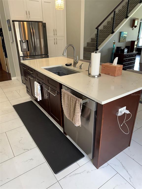 Building Photo - 731 Masterpiece Dr