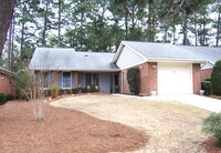 Building Photo - Active Adult Community Rental!