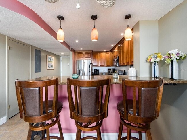 Building Photo - 51 Island Way