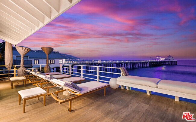 Building Photo - 23018 Pacific Coast Hwy