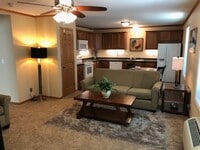 Building Photo - 204 E 10th Ave