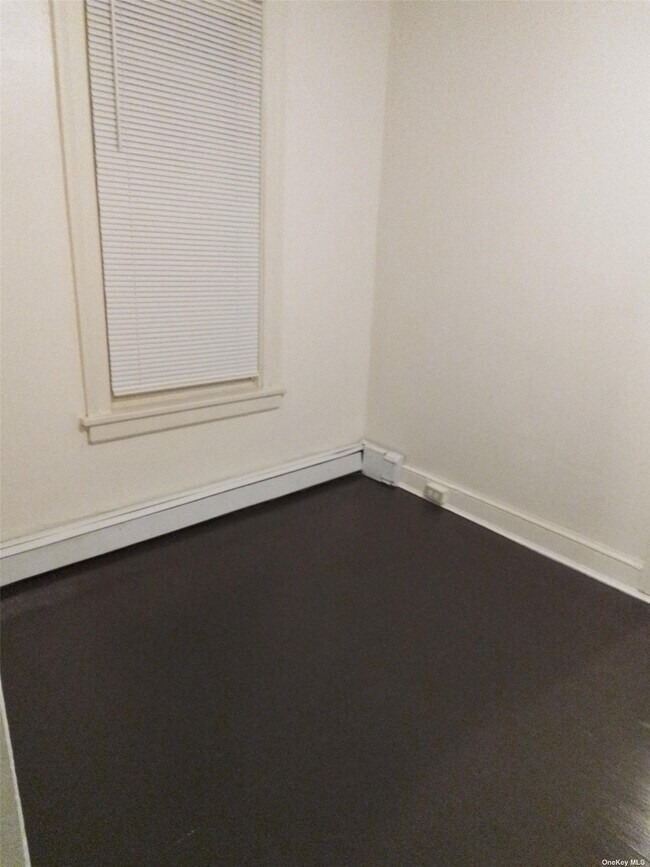 Building Photo - 279-271 1st St