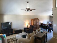 Building Photo - 328 Alabaster Way