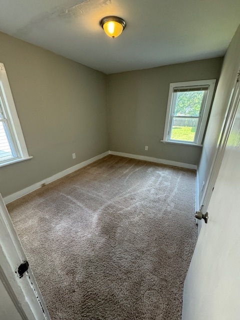 Building Photo - 10012 Robinson Ave