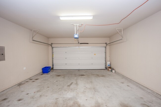Building Photo - 25310 Basil Brook Ct