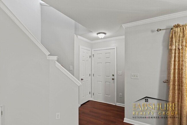 Building Photo - 3704 Hinton Grove Pl
