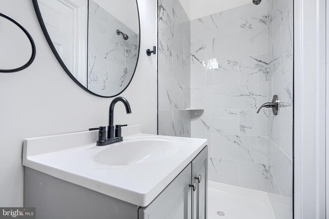 Building Photo - 7 S Carrollton Ave