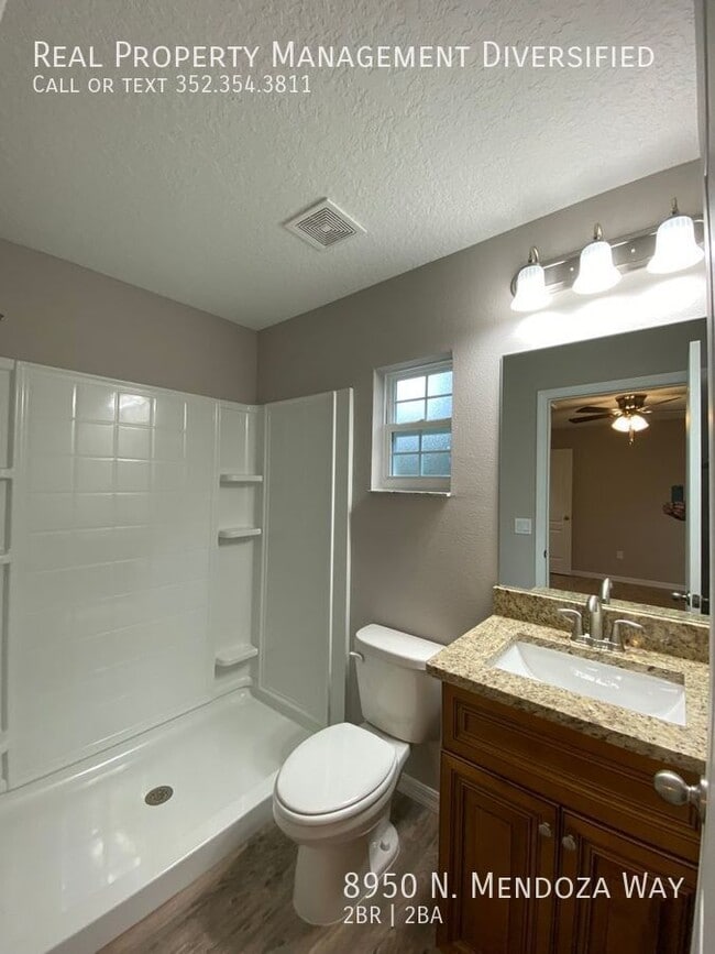 Building Photo - 8950 N Mendoza Way