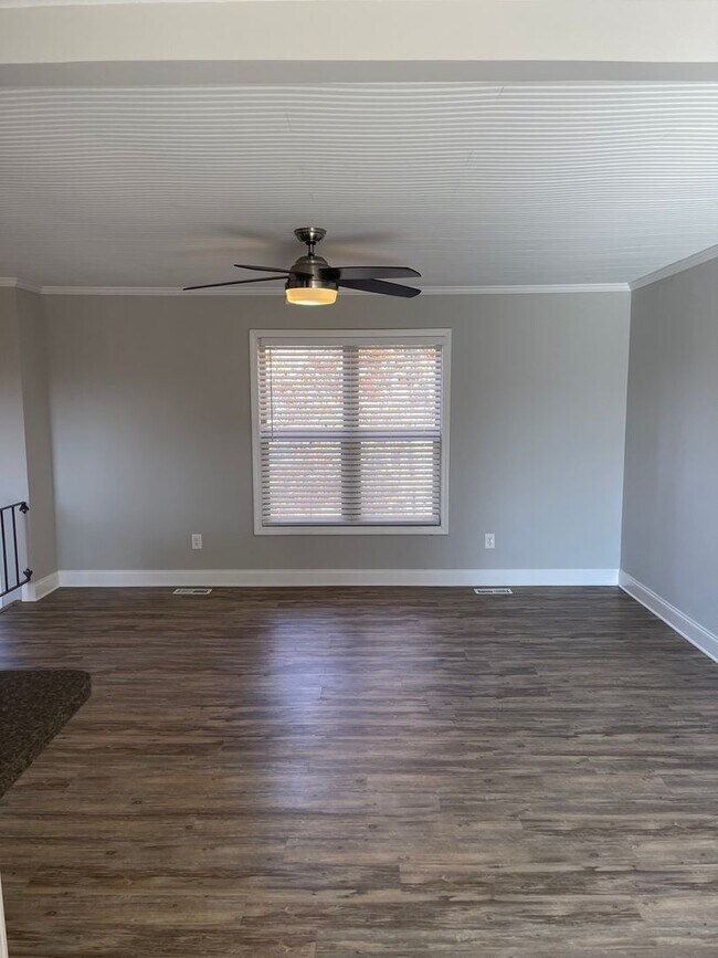 Building Photo - 11104 Concord Woods Dr
