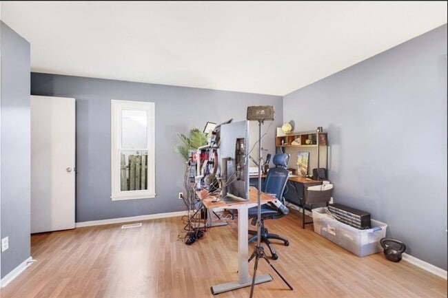 Building Photo - Schedule a Showing Today!!!