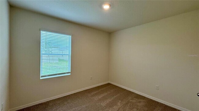 Building Photo - 3314 Pine Lily Ave