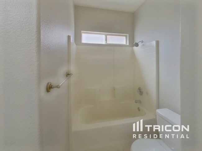 Building Photo - 2109 Cabrini Ct