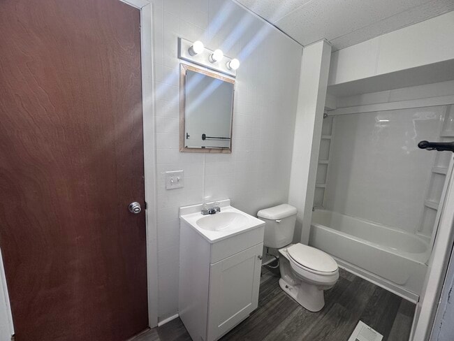 Building Photo - 109 State-N