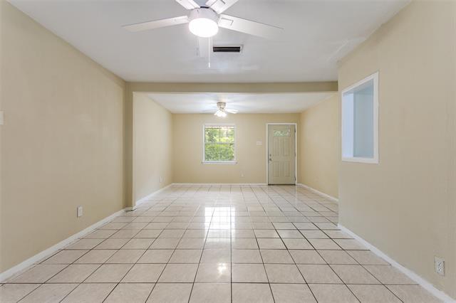 Building Photo - 408 Price Dr