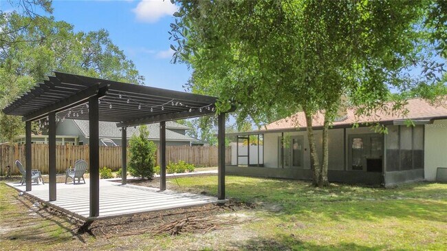Building Photo - 3818 Meridian Pl