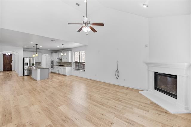 Building Photo - 14152 Santa Ann St