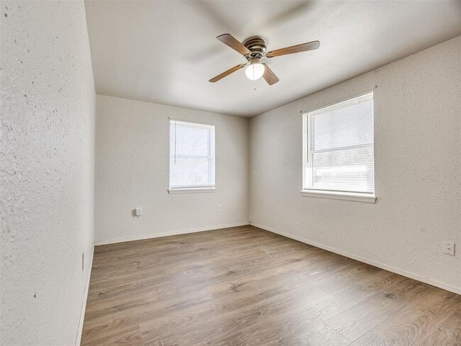 Building Photo - 3637 Firethorn Dr