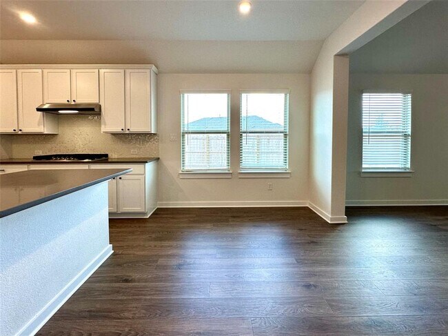 Building Photo - 336 Chaste Tree Dr
