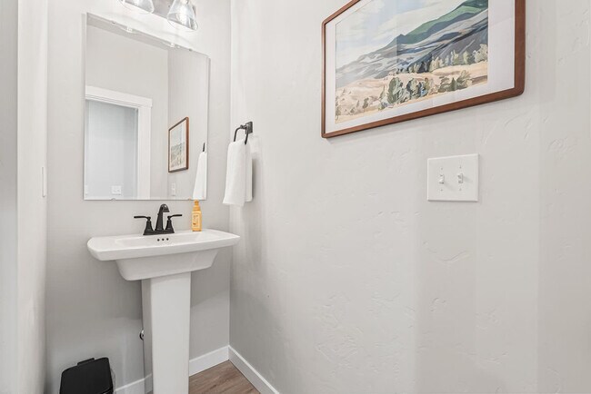 Building Photo - 10053 W Lyrical Dr