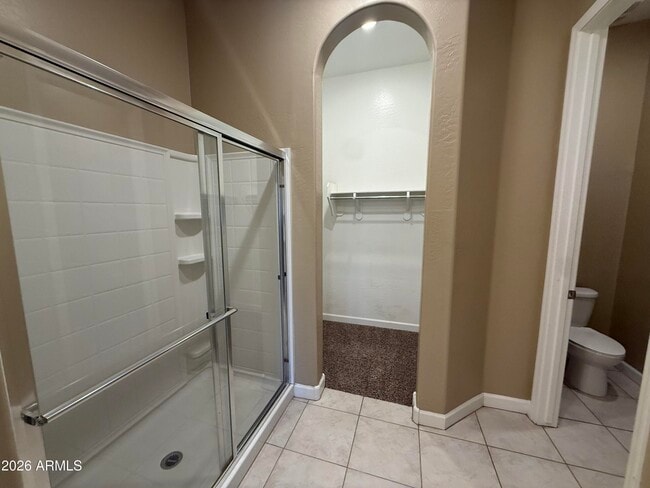 Building Photo - 1367 S Country Club Dr