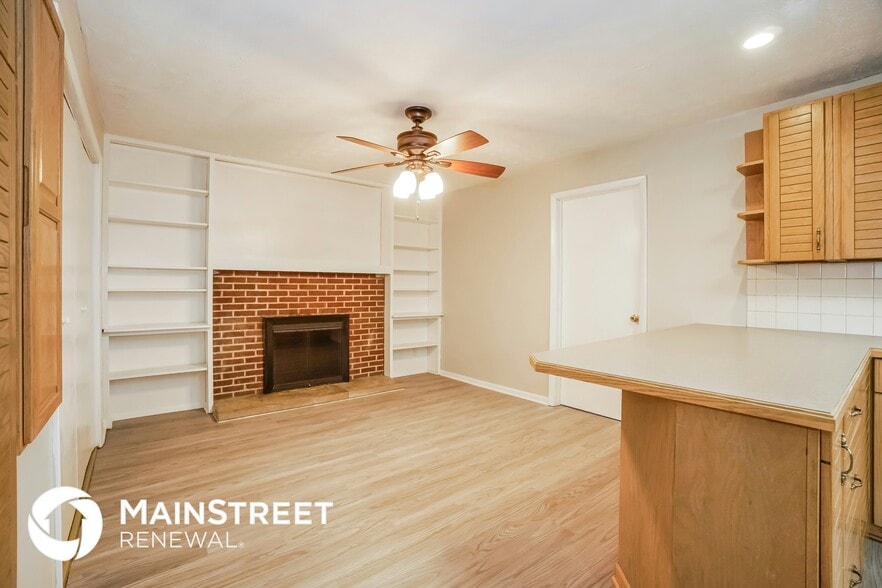 Building Photo - 174 Lincolnshire Rd