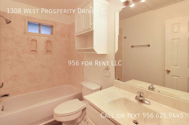 Building Photo - 1308 W Prosperity Dr