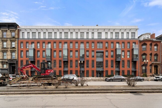 Building Photo - 691 Massachusetts Ave