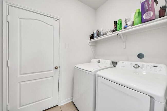 Building Photo - 23434 Stahl Creeks Ln
