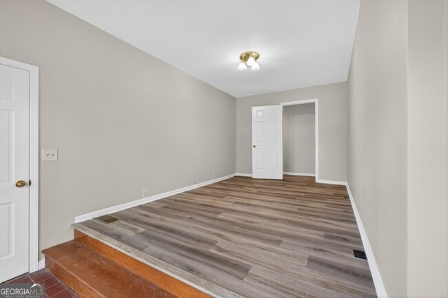 Building Photo - 5917 S Deshon Ct