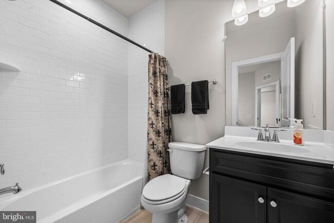 Building Photo - 1814 River Heritage Blvd