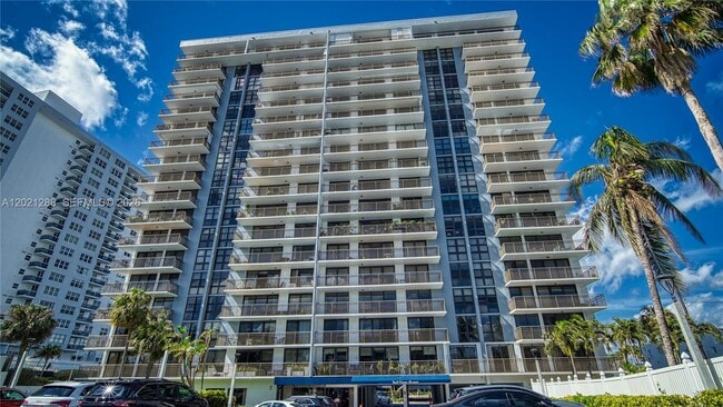 Building Photo - 3031 N Ocean Blvd
