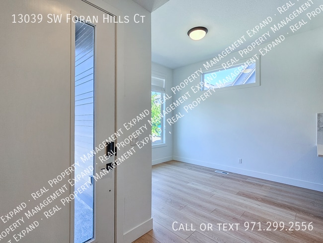 Building Photo - 13039 SW Foran Hills Ct