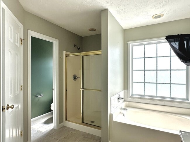 Building Photo - 284 Briarwood Pl