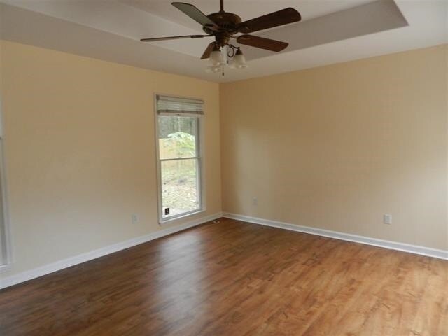 Building Photo - 1047 Pk Vw Dr