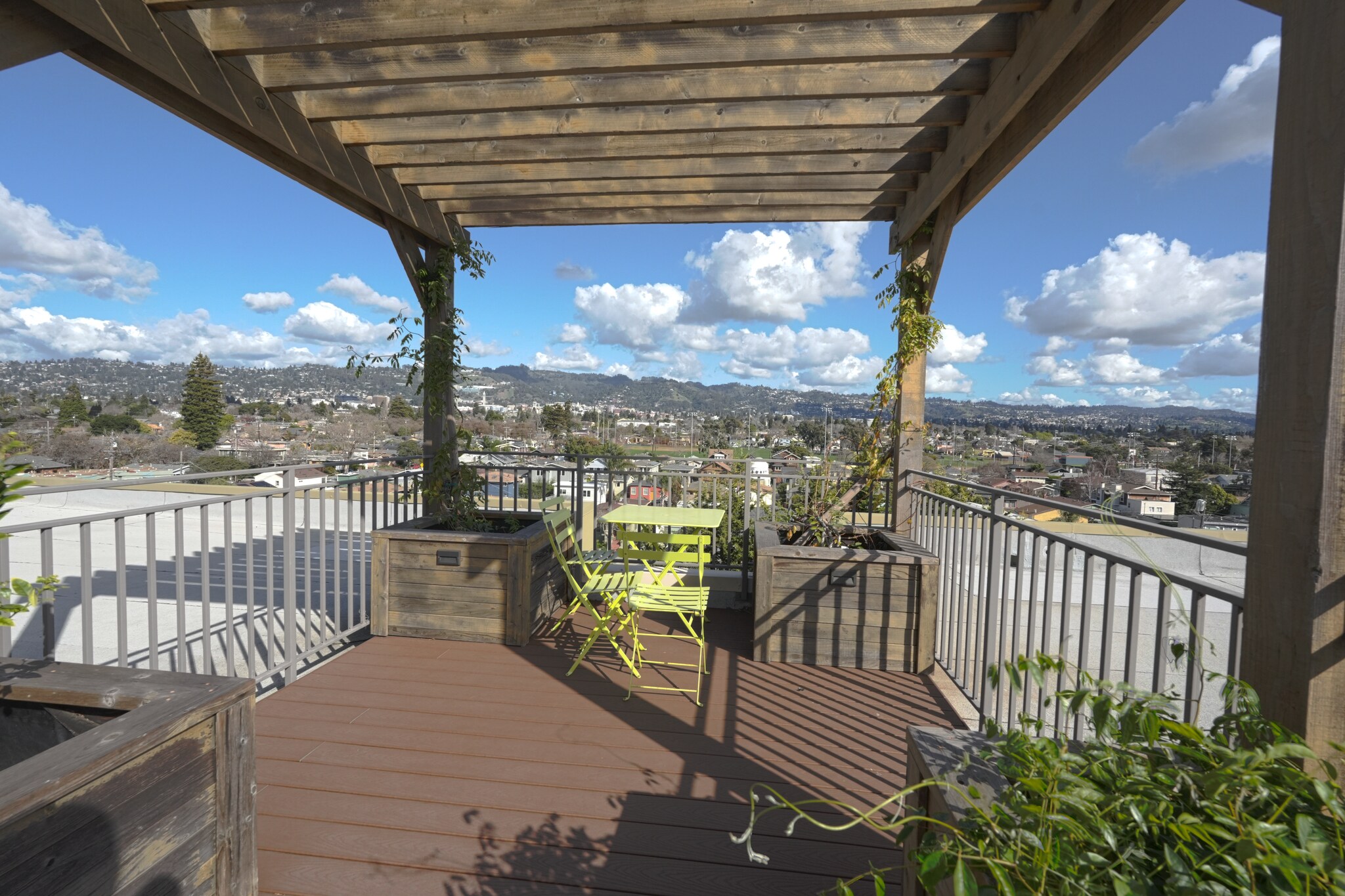 Building Photo - 2747 San Pablo Ave