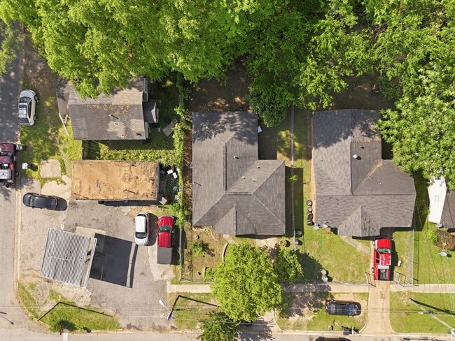 Building Photo - 2683 21st St