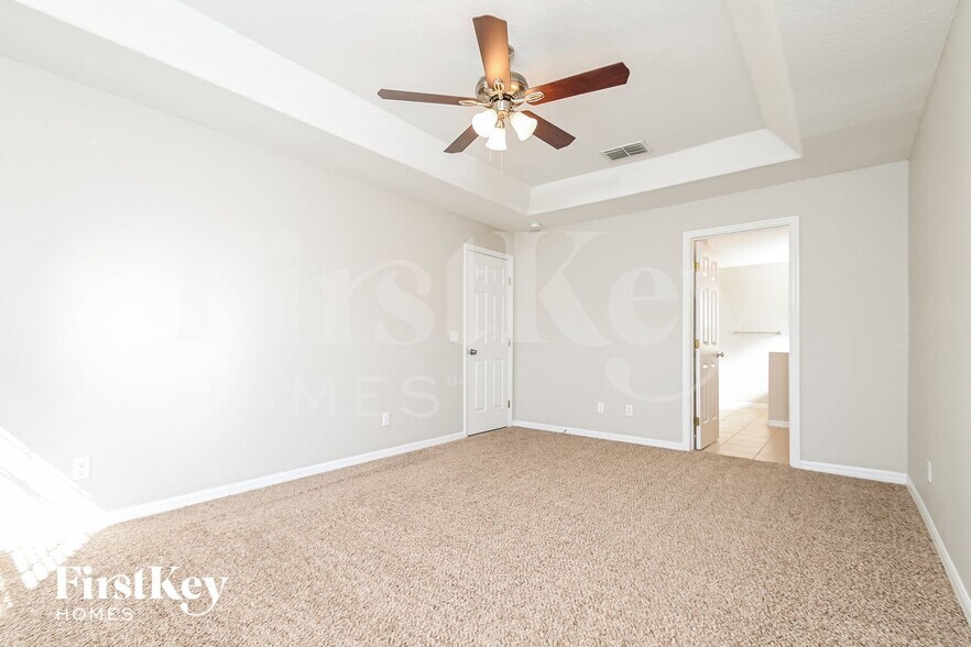 Building Photo - 8035 Sugar Pine Blvd