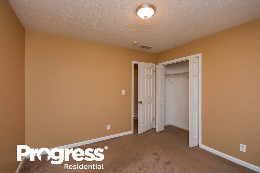 Building Photo - 75 Beaverdam Ct