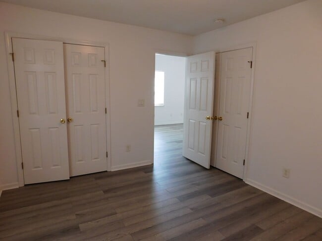 Building Photo - 1338 Hunters Rd