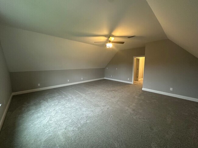 Building Photo - 514 Sapphire Dr