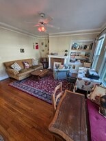 Building Photo - 965 Myrtle St NE