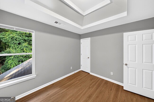 Building Photo - 4852 Tangerine Cir