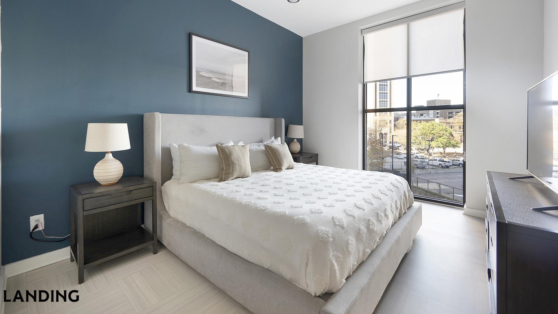 Building Photo - 600 19th St N